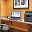 Holiday Inn Express & Suites Overland Park By IHG