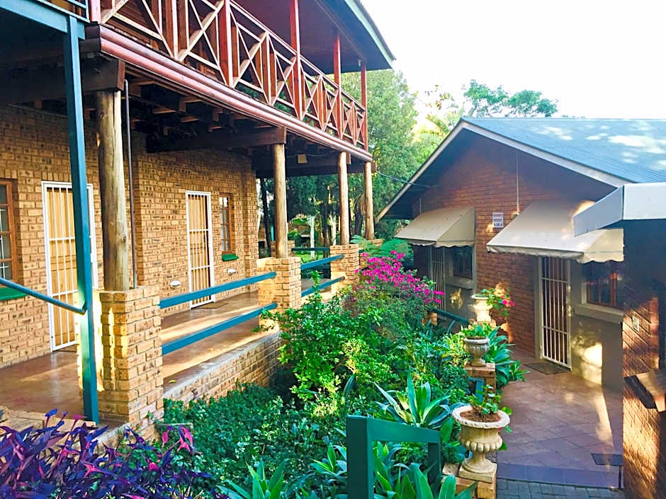 Amper Bo Guest House