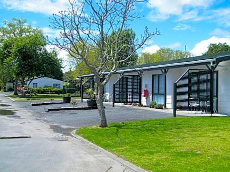 2 Bedroom Ensuite Motel Style Unit