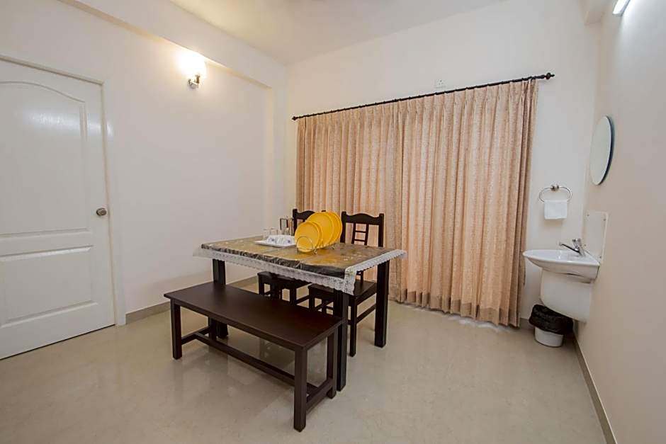 ThulasiRams Service Apartments