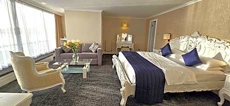 Panoramic Penthouse, Sea View (1 Double Bed)