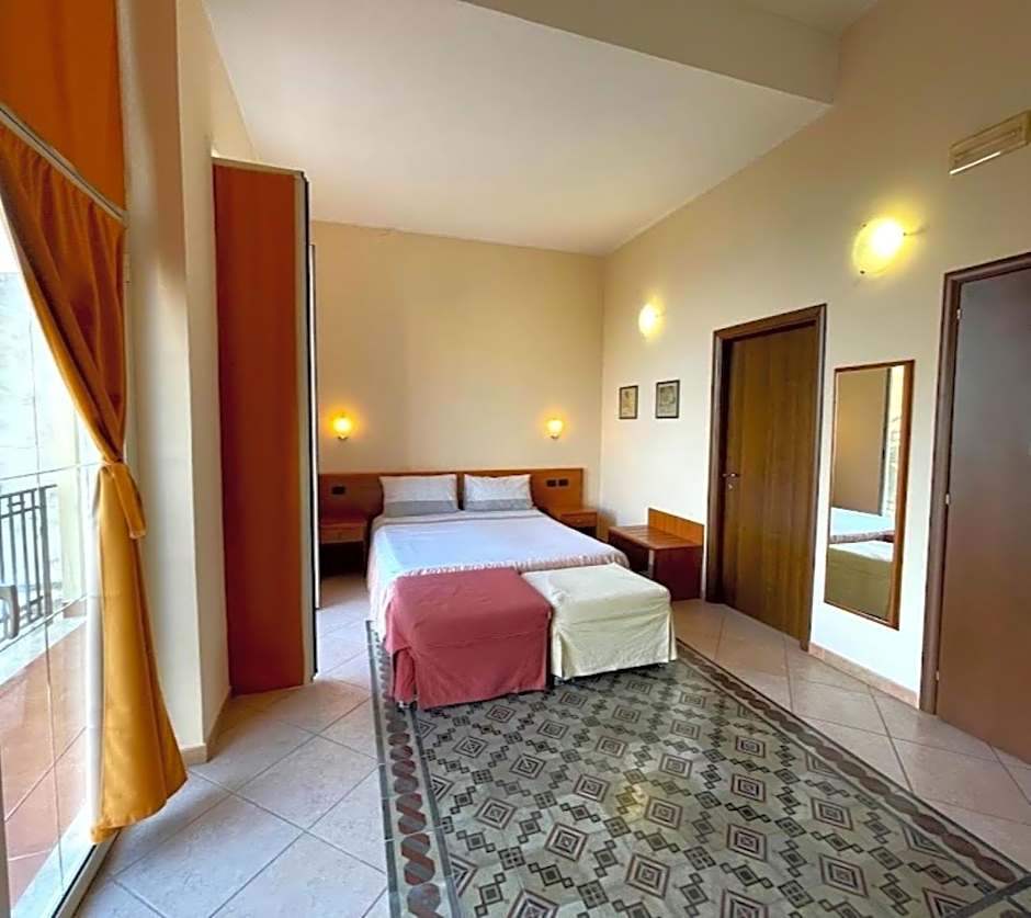 GR B&B