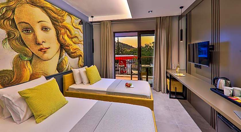 Neva Boutique Kaş