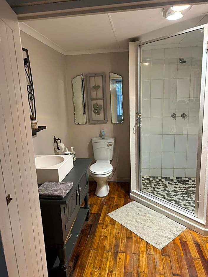 Oudam Overnight Accomodation