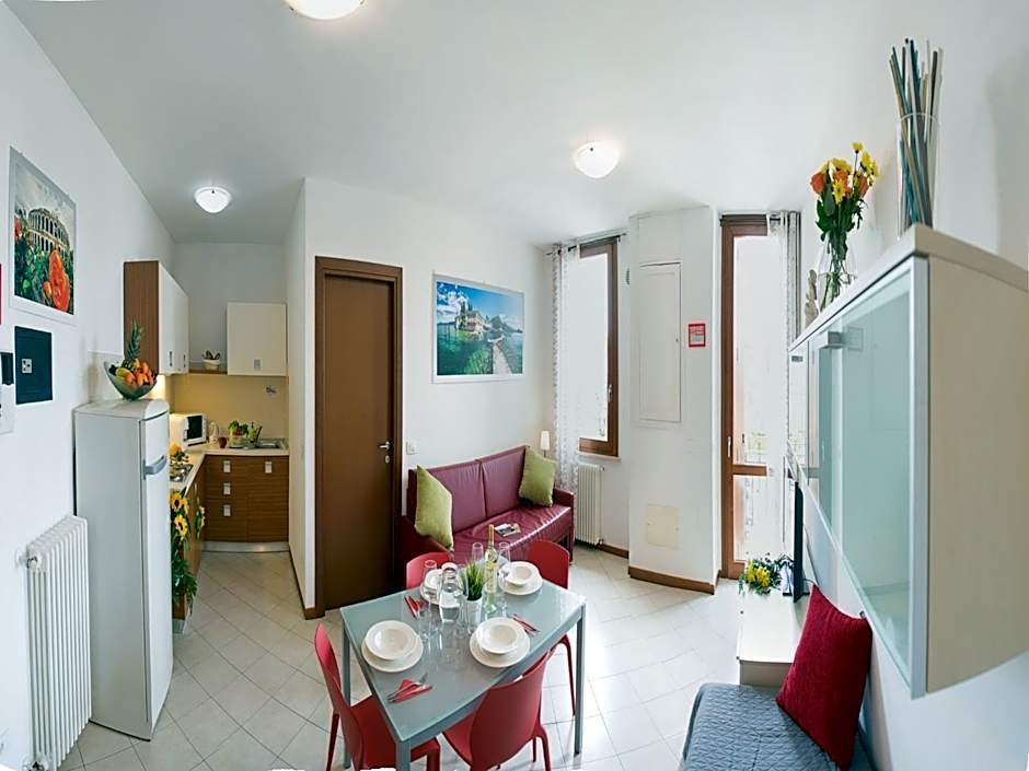 Verona Class ApartHotel "Residenze del Cuore"