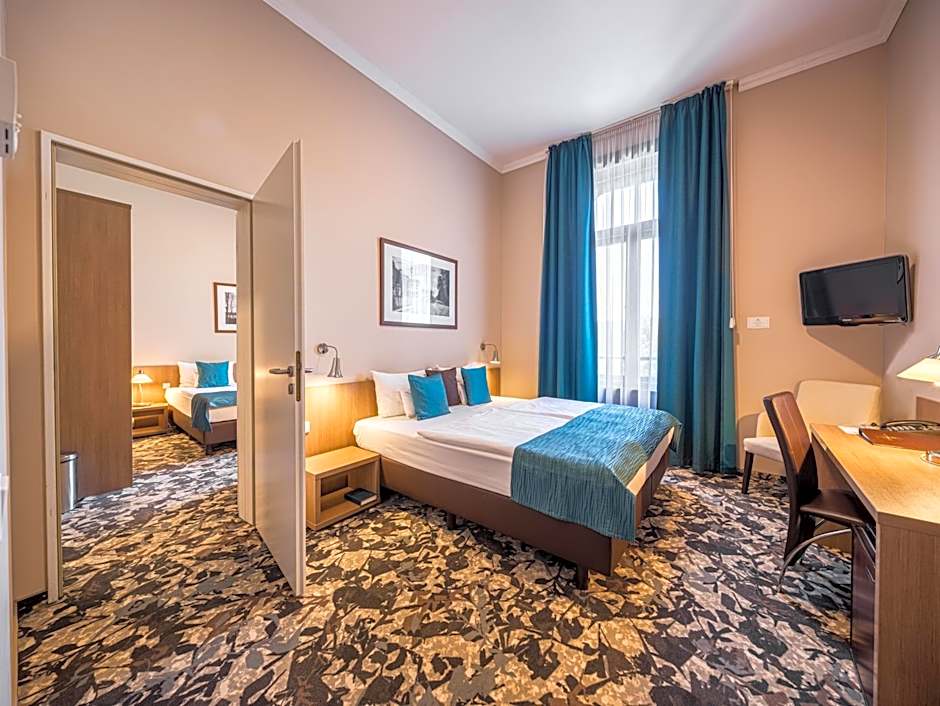 Erzsébet Királyné Szálloda