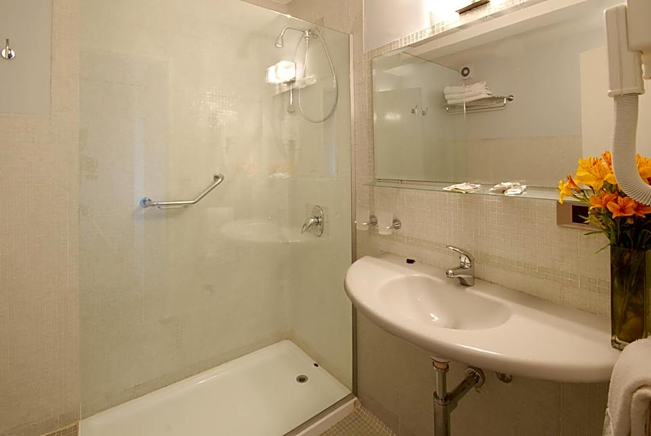 Hotel Tirol