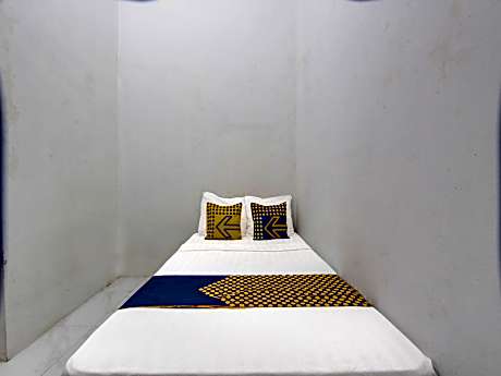 SPOT ON 92828 Galih Kost 1 Syariah