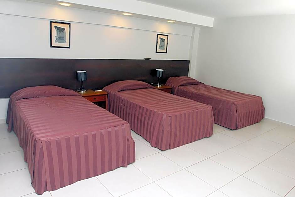 Hotel Plaza Apolo