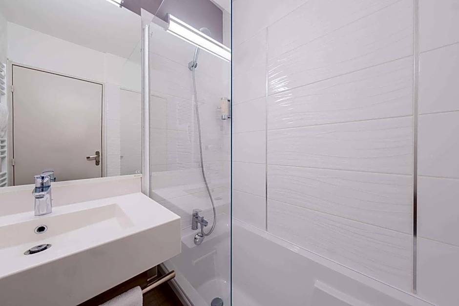 Hotel Le Circuit Le Mans