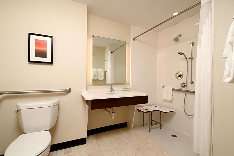Holiday Inn Fredericksburg - Conference Center, an IHG Hotel