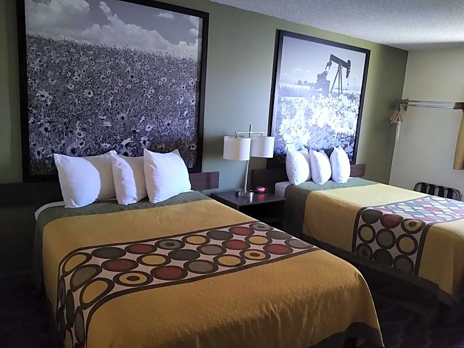 Super 8 by Wyndham Craig