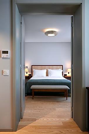 Premium Suite