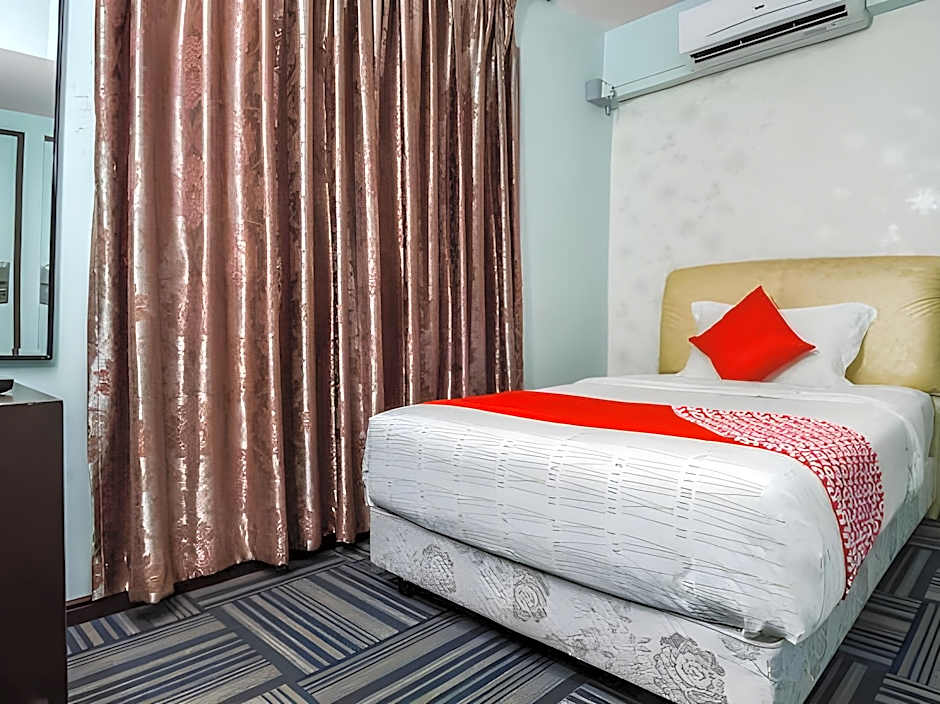 Grand CT Hotel