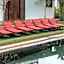 Villa White Queen