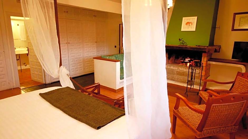 Casona De Navalmedio