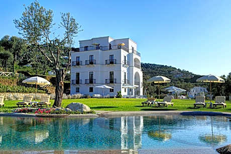 Anna Belle Elegant AgriResort