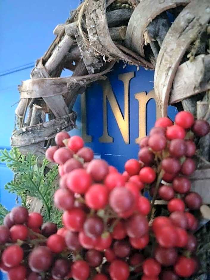 Noir Home