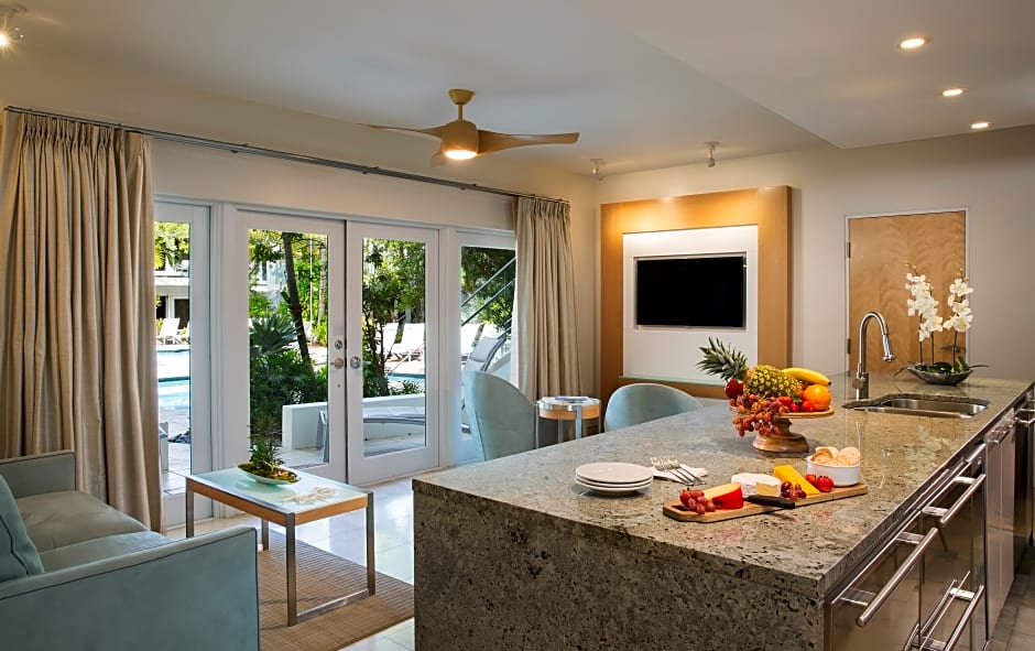 Santa Maria Suites Resort
