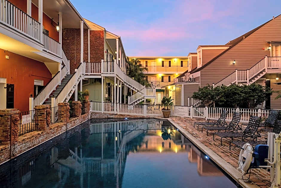 New Orleans Courtyard Hotel by the French Quarter
