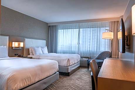Standard Queen Room with Two Queen Beds and Communications Accessible Walk-In Shower
