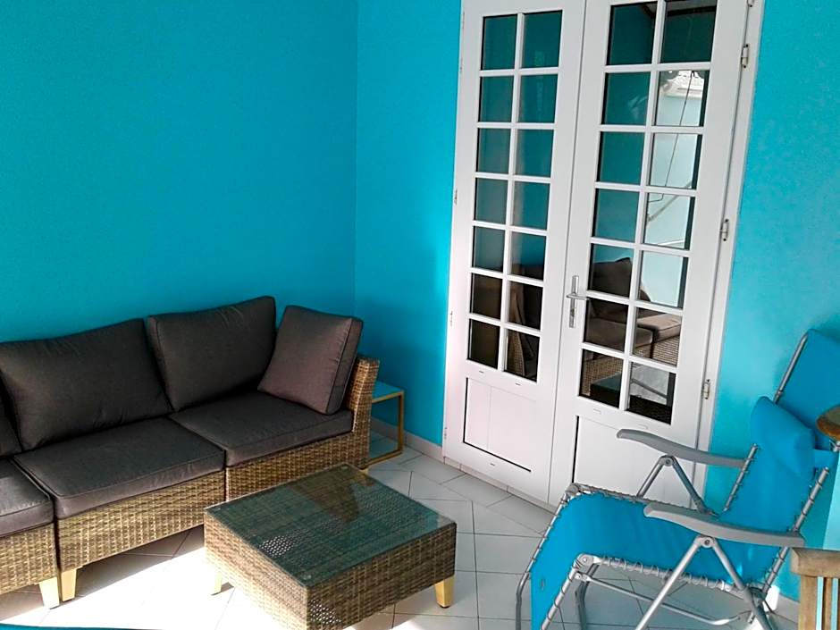 AIGUE MARINE Divaloc