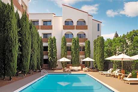 Hotel Avante, part of JdV by Hyatt