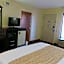 Travelodge by Wyndham Knoxville East