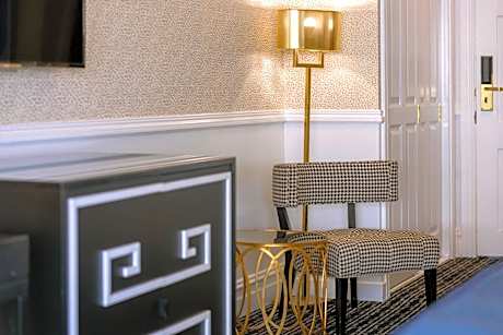 Standard Room with Two Queen Beds