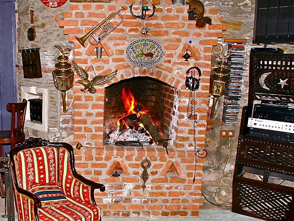 Stonehouse By Ipek Hotel