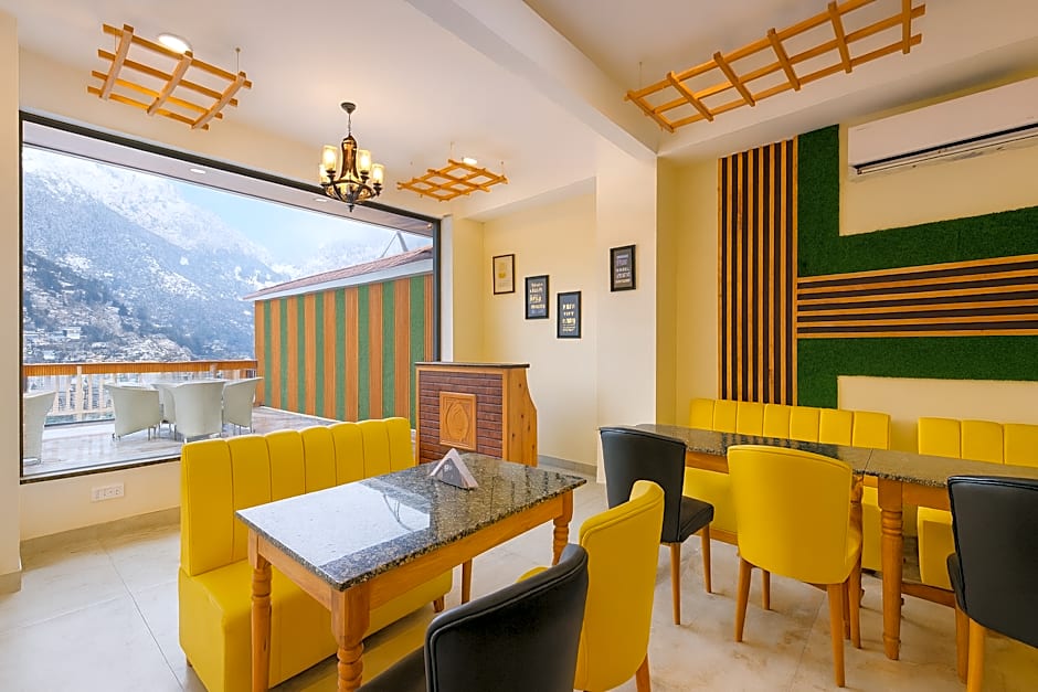 Hotel Pawan Regency - Best Mountain View Hotel in Mcleodganj
