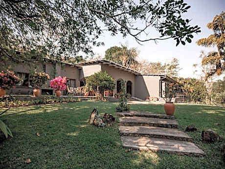 Linvale Country Lodge