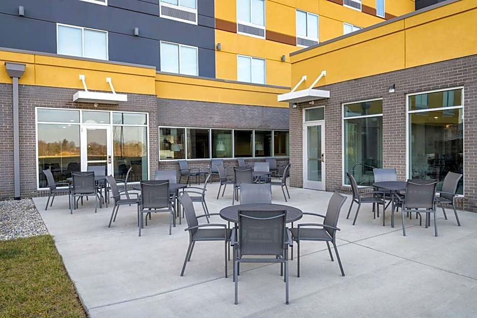 Fairfield by Marriott Inn & Suites Louisville Shepherdsville
