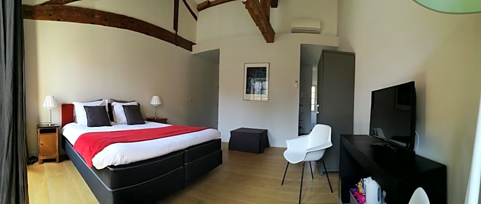 L'Observance Bed & Breakfast