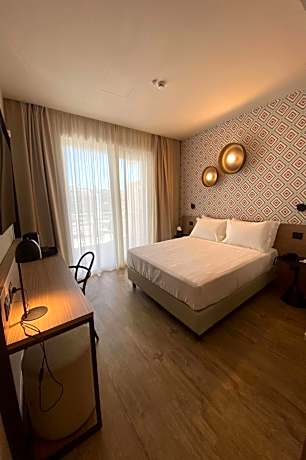 Comfort Queen Room - Non-Smoking
