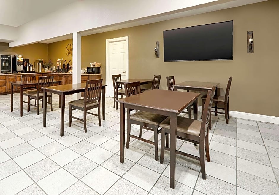 Super 8 by Wyndham Abilene North