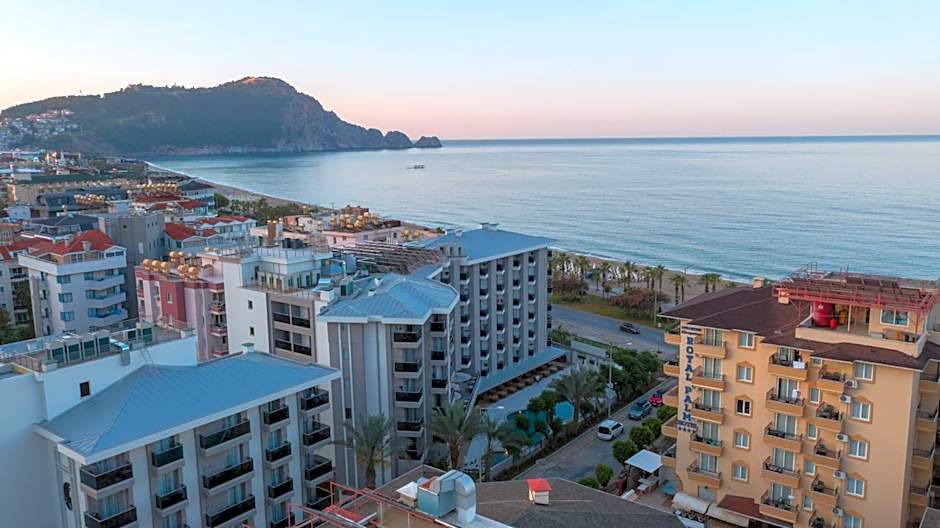 Kleopatra Dreams Beach Hotel