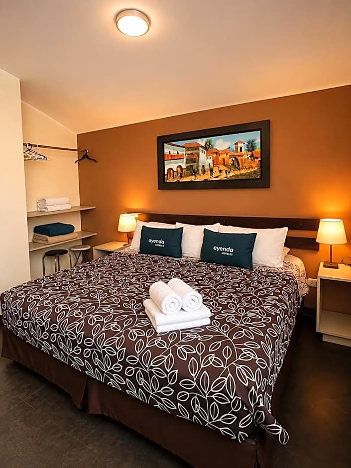 Photo 1 of 4 of Triple Room