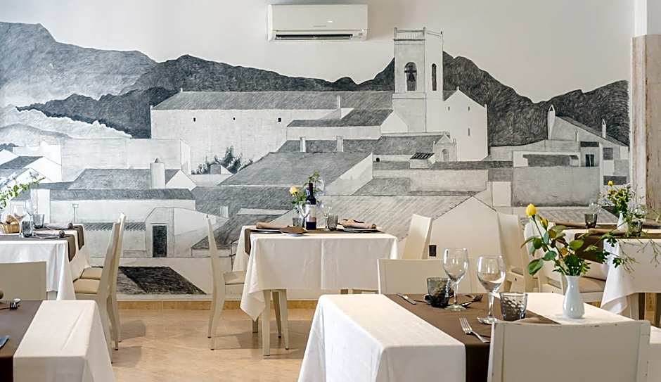 Hotel Jeni & Restaurant