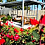 Island Suites Hobby Airport