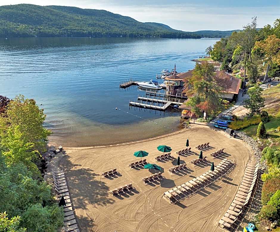 The Lodges at Cresthaven