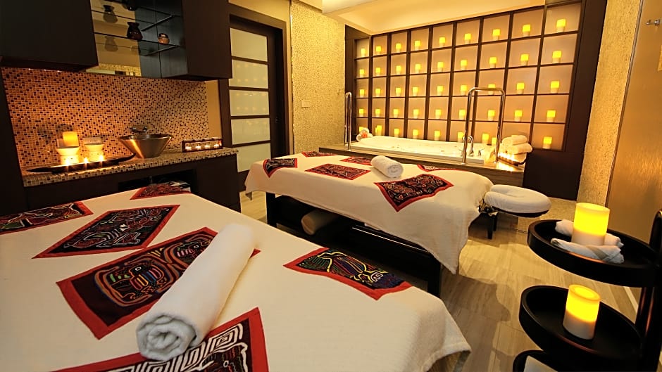 Sheraton Grand Panama