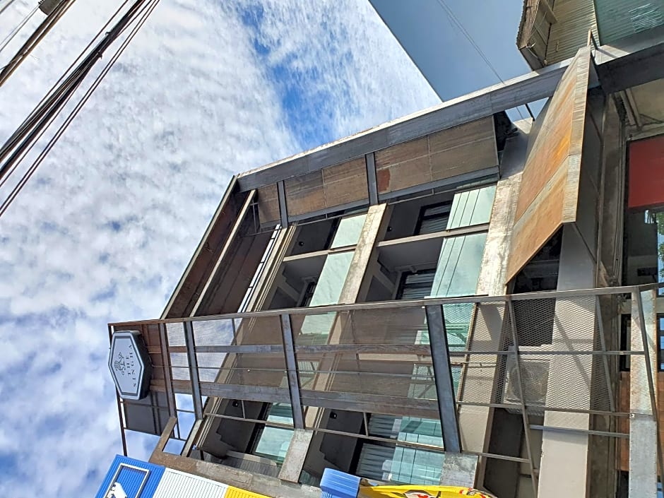 The Singha Hotel - Korat