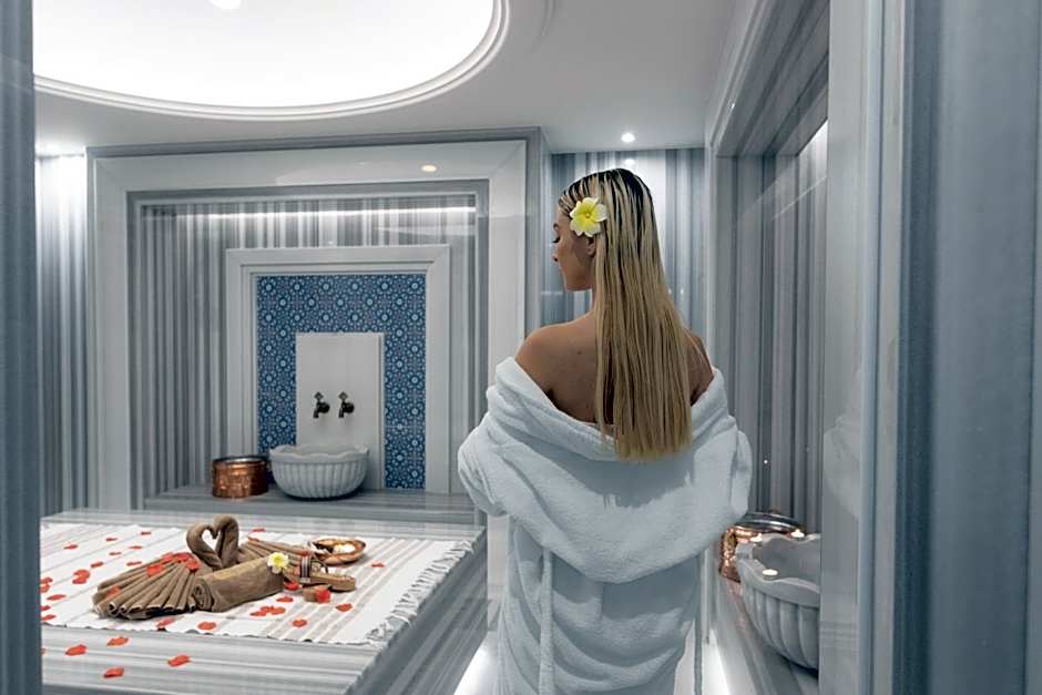 Xheko Imperial Luxury Hotel & SPA