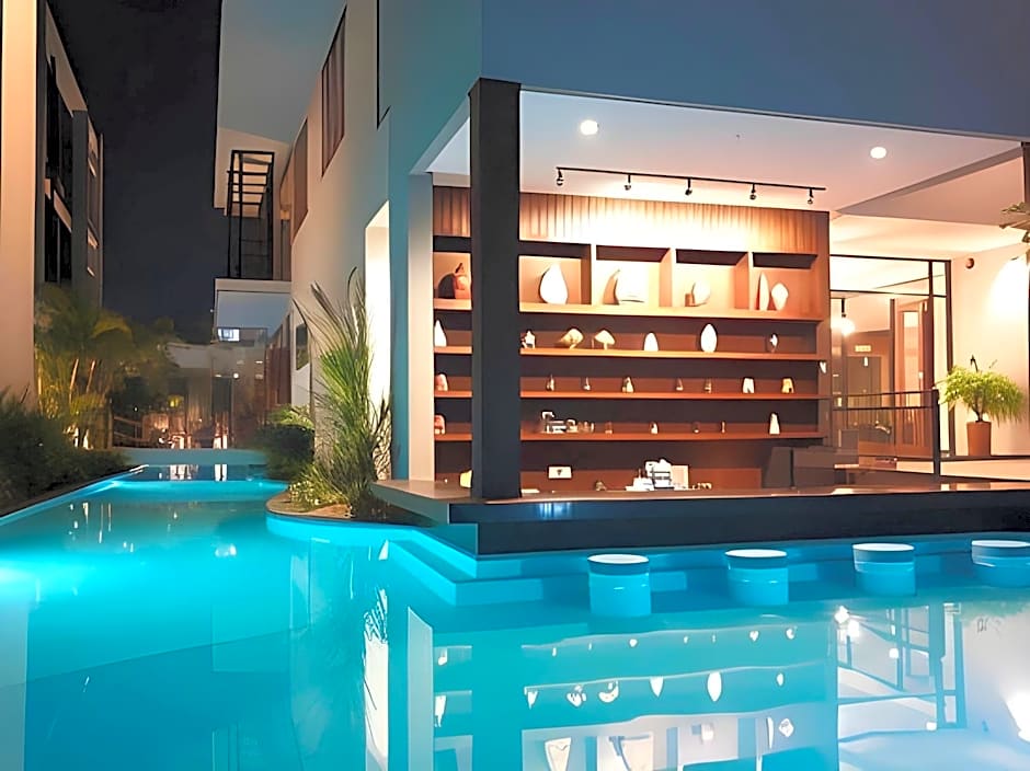NAI YA Hotel