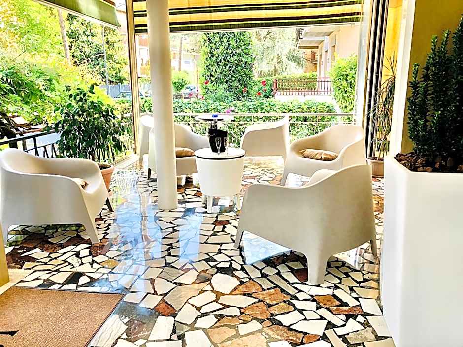 Hotel Villa Serena