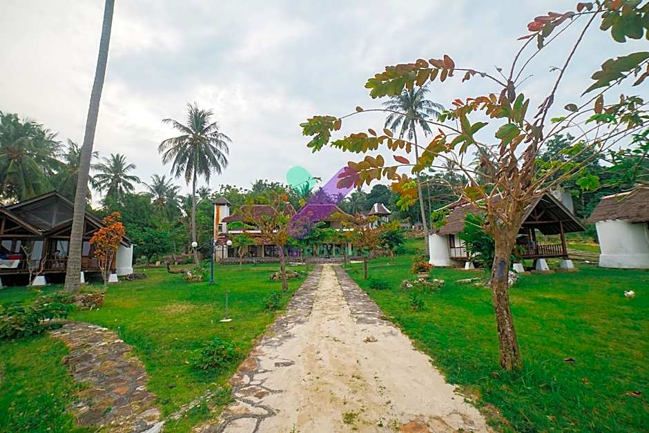 Arys Lagoon Bungalow & Hotel