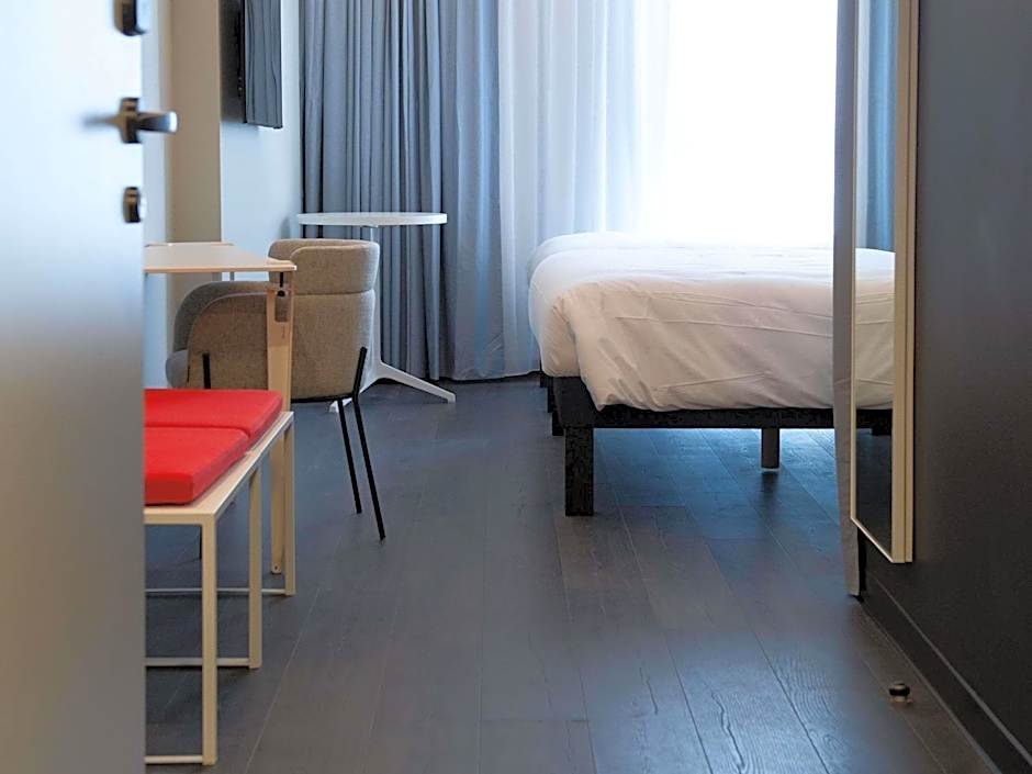 Ibis Montlhery Paris Sud