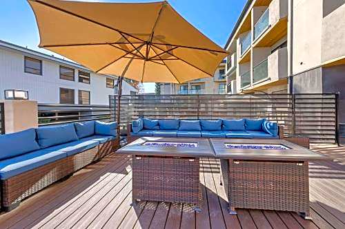 Comfort Inn & Suites Irvine Spectrum