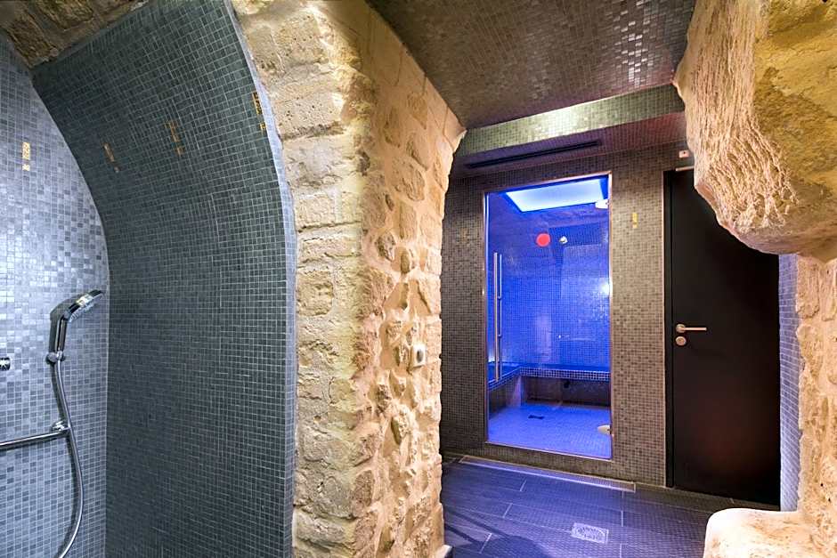 Hotel Du Triangle D'Or